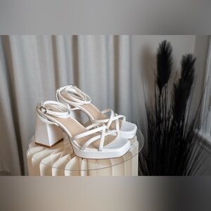 Strappy Platform Heels with Chunky Block Heel and Adjustable Ankle Strap –Size 7